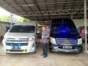 SEWA HIACE LUXURY PREMIO BEKASI